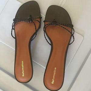 Reformation Kitten Heel - excellent condition.